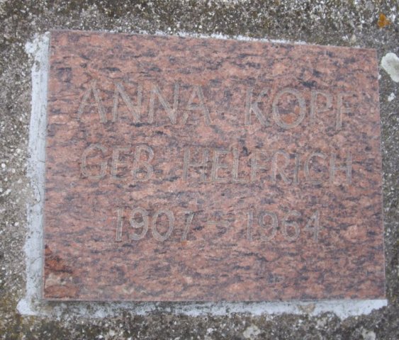 Helfrich Anna 1907-1964 Grabstein